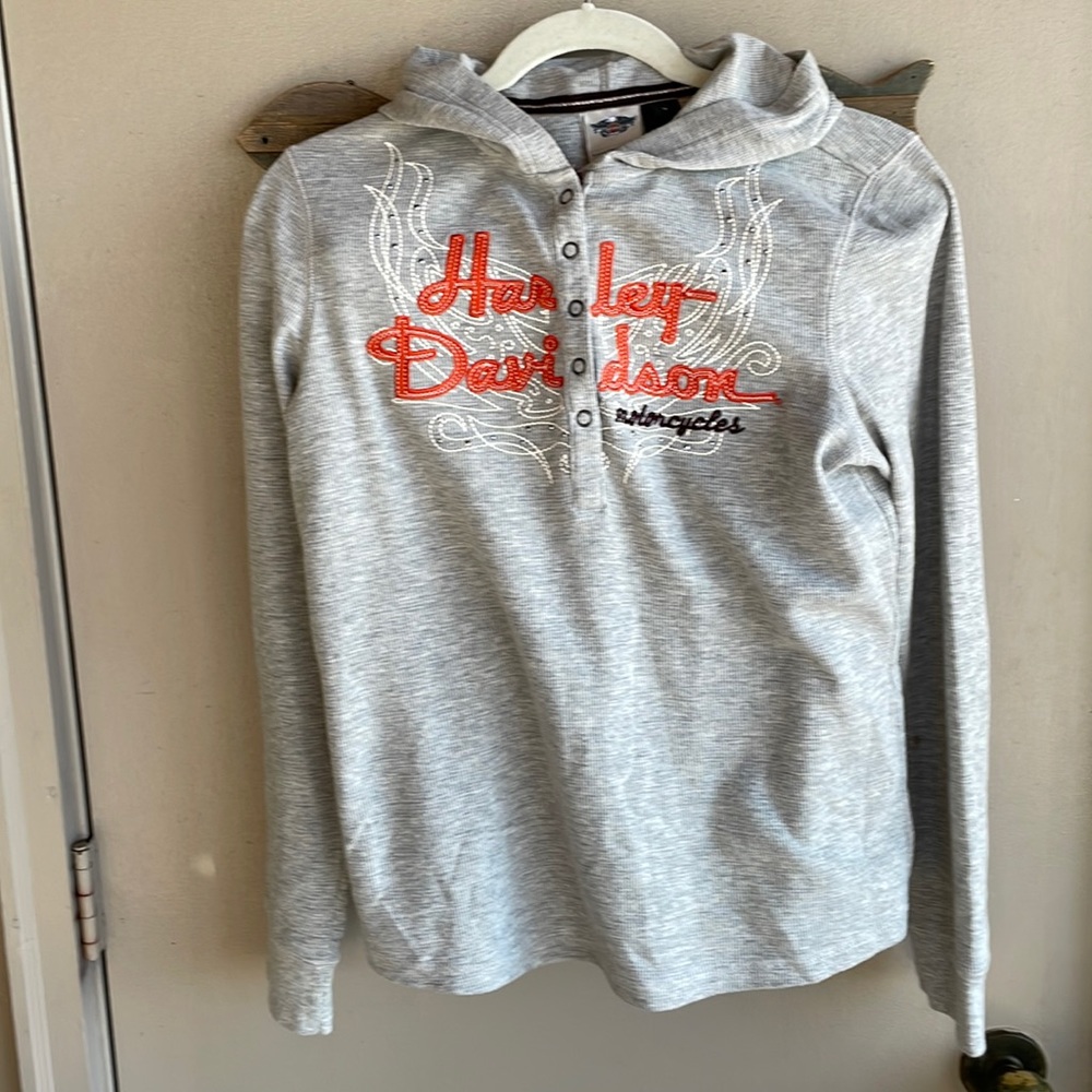 Harley Davidson authentic Large long sleeve shirt w/ hood. Gray w orange accents